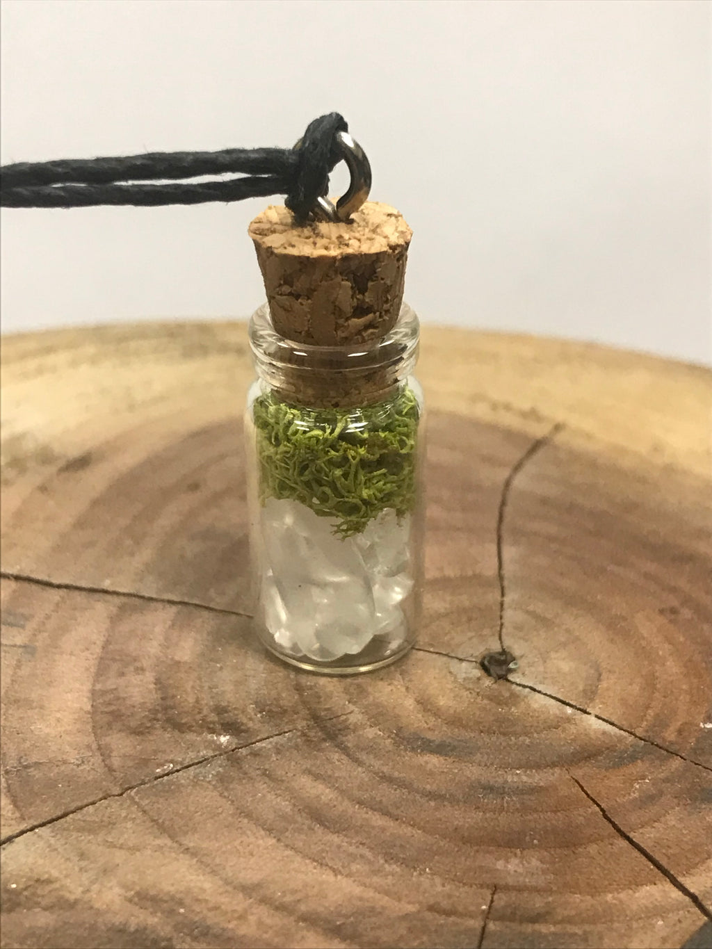 Small Opalite Dried Moss Necklace